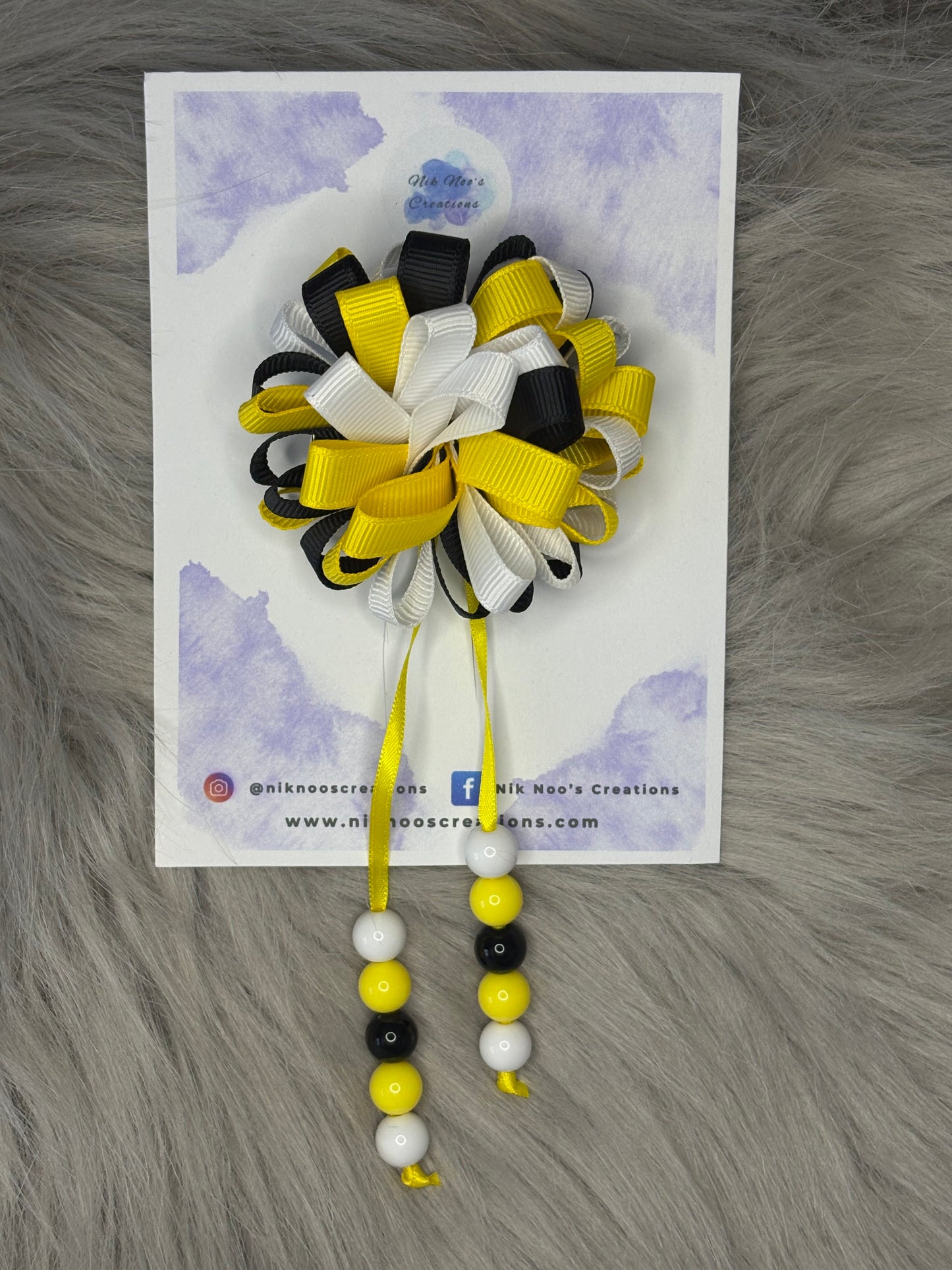 Hydrangea Flower Clip with Beaded Tail